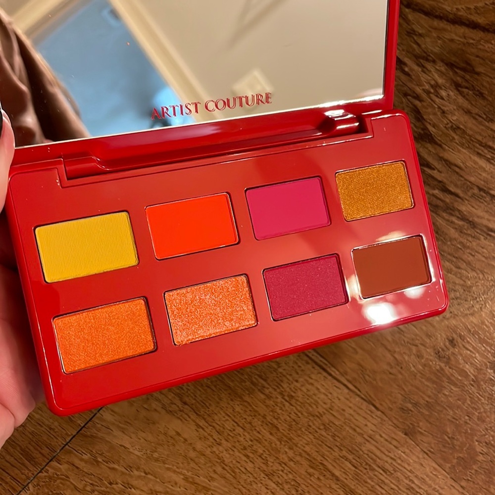 Caliente Artist Couture palette